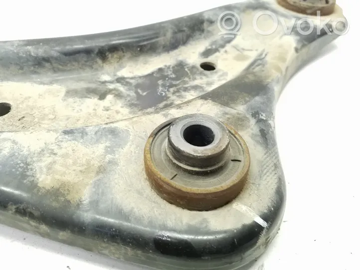 Nissan Leaf I (ZE0) Front lower control arm/wishbone 