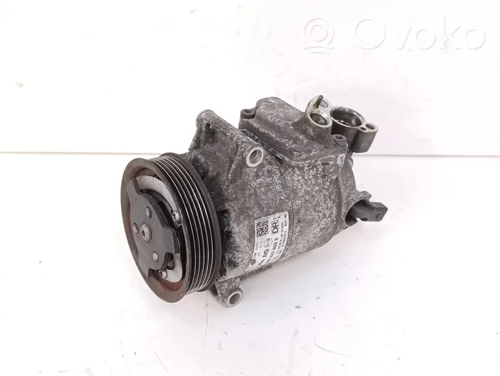 Volkswagen Tiguan Air conditioning (A/C) compressor (pump) 5N0820803E