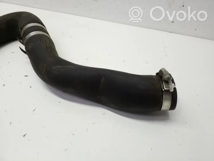 Ford Mondeo MK V Tube d'admission de tuyau de refroidisseur intermédiaire DS736K683ED