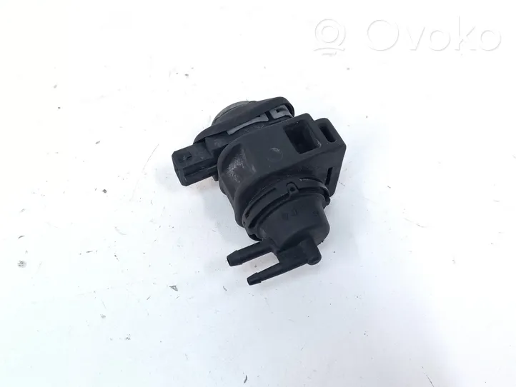 Nissan Juke I F15 Solenoidinis vožtuvas EV521