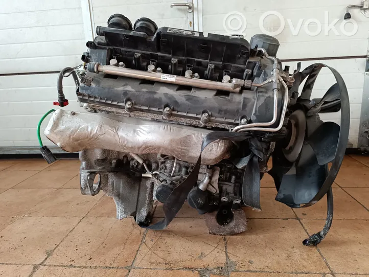 Land Rover Discovery 4 - LR4 Moottori 8W936L074BE