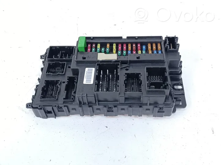 Ford Fusion II Module de fusibles DG9T15604DL