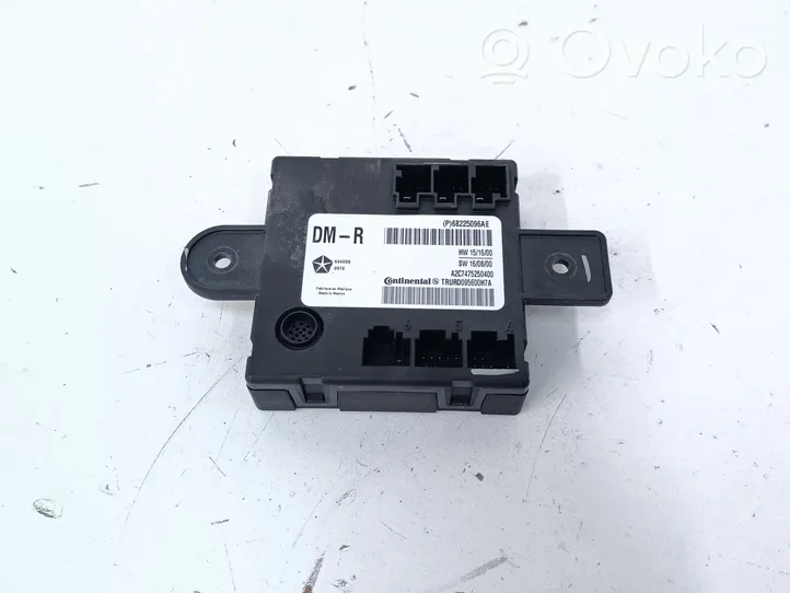 Chrysler Pacifica Door control unit/module P68225096AE