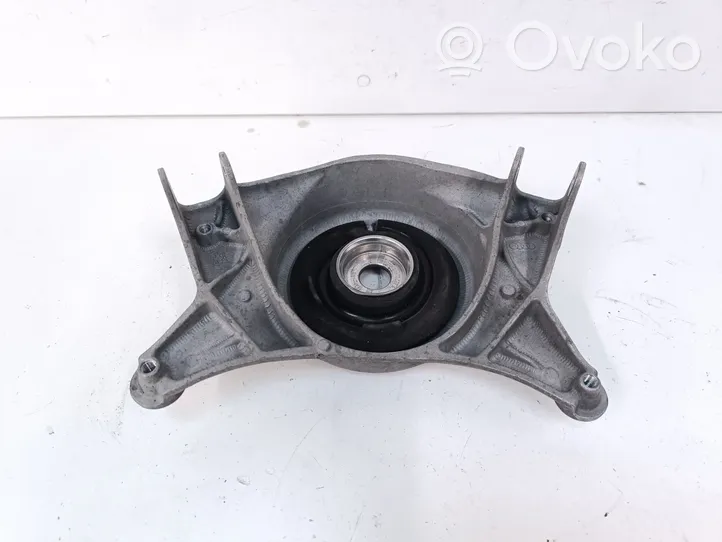 Audi A4 S4 B8 8K Supporto di montaggio della molla elicoidale 8R0412384A