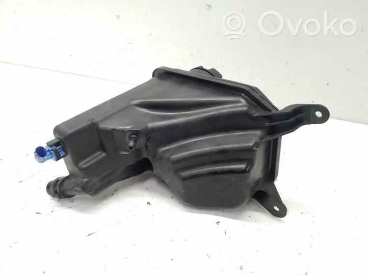 BMW X1 E84 Vase d'expansion / réservoir de liquide de refroidissement 17137607482