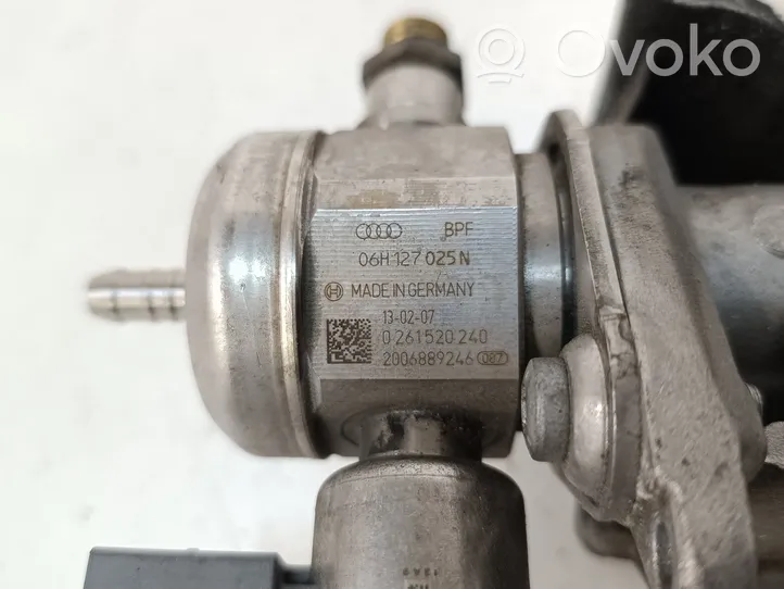 Volkswagen Tiguan Pompe d'injection de carburant à haute pression 06H127025N