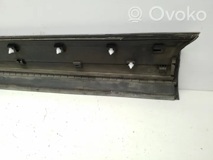 Volkswagen Tiguan Front door trim (molding) 5N0854940D