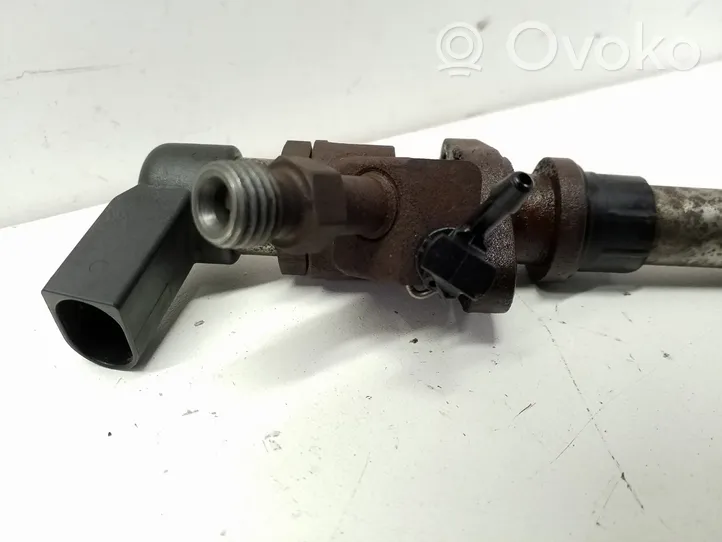 Ford Kuga I Injecteur de carburant 9657144580