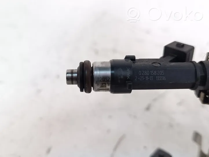 Opel Meriva B Fuel injectors set 55577580