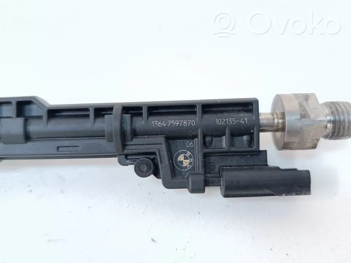 BMW X5M E70 Injecteur de carburant 7597870