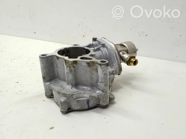 Volkswagen Tiguan Pompe d'injection de carburant à haute pression 06G127028