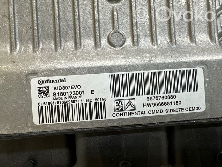 Citroen DS4 Komputer / Sterownik ECU i komplet kluczy 9666681180