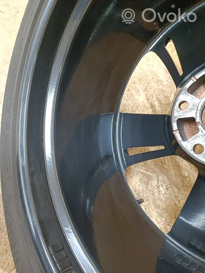 Bentley Bentayga R22 alloy rim BE008