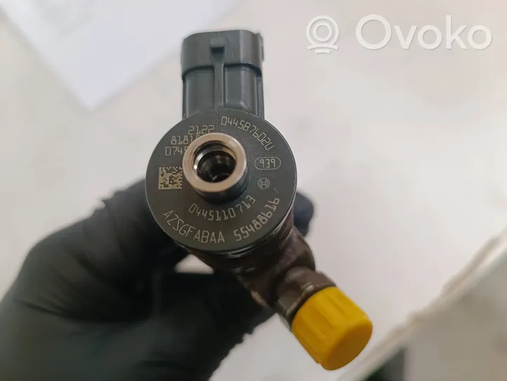 Opel Zafira C Fuel injector 0445110713