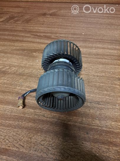 Audi A8 S8 D2 4D Ventola riscaldamento/ventilatore abitacolo 