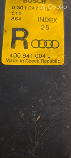 Audi A8 S8 D2 4D Priekinis žibintas 4D0941004L