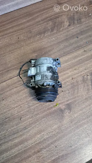 Audi A8 S8 D2 4D Compressore aria condizionata (A/C) (pompa) 8FK351126961