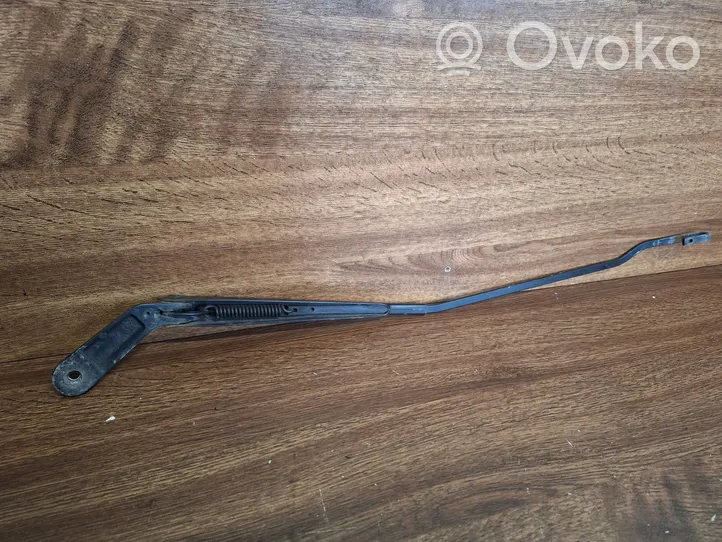 Audi A3 S3 8L Front wiper blade arm 1J1955410