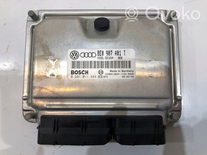 Skoda Superb B5 (3U) Calculateur moteur ECU 8E907401T