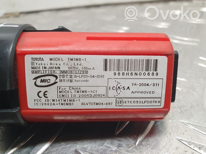 Toyota Auris 150 Interruttore a pulsante start e stop motore 2005DJ0924