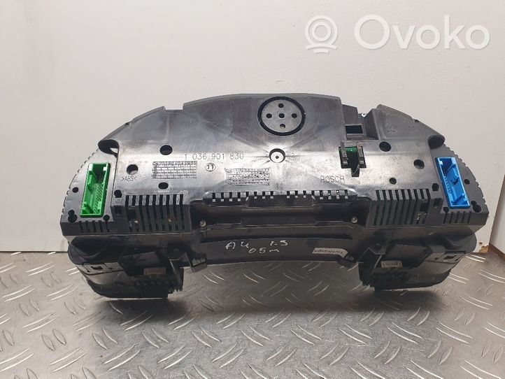 Audi A4 S4 B7 8E 8H Tachimetro (quadro strumenti) 8E0920951E