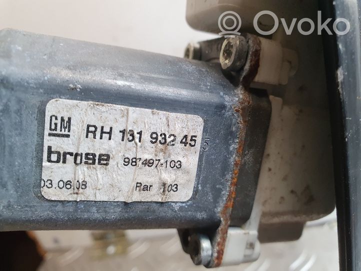 Opel Astra H Elektryczny podnośnik szyby drzwi 13193232