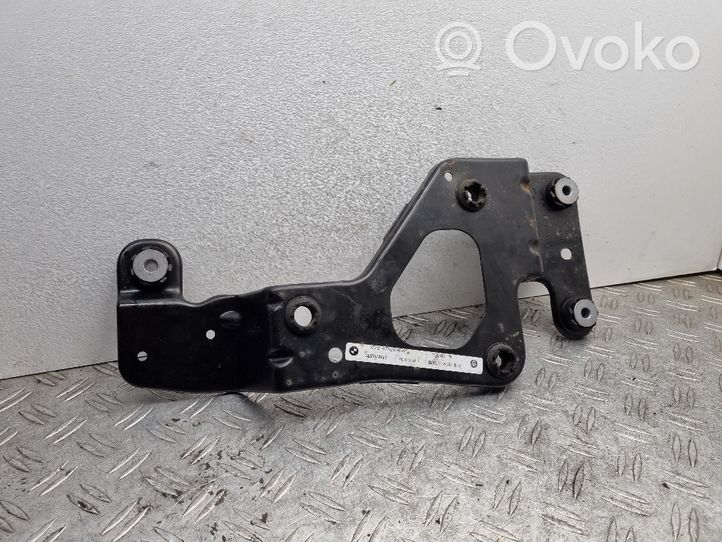 BMW X5 E70 Supporto del compressore ad aria dello pneumatico 6785506