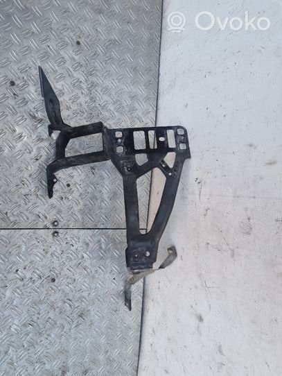 BMW 5 E60 E61 Pannello laterale di supporto del radiatore 7163484