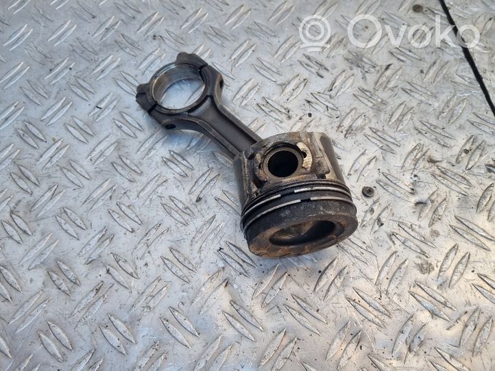 KIA Optima Piston PC37