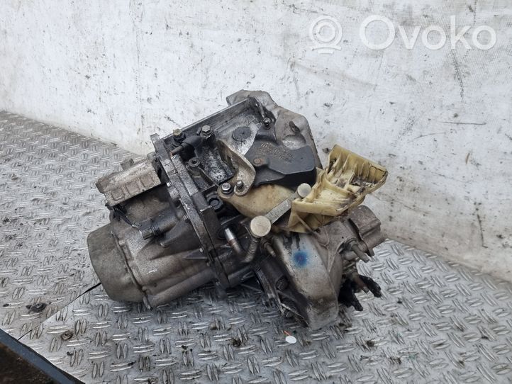 Citroen C4 Cactus Manual 5 speed gearbox 7974636B