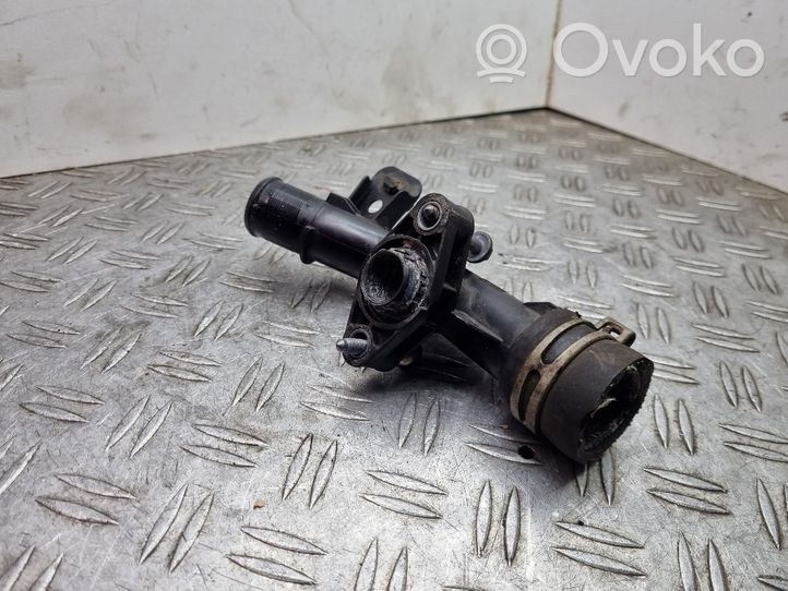 Citroen C4 Cactus Tuyau de liquide de refroidissement moteur 9804208380