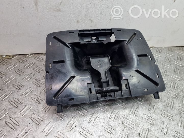 Volkswagen Golf V Autres pièces du tableau de bord 1K0819153A