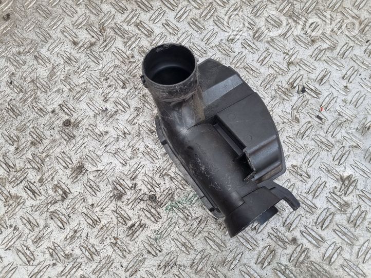 Citroen C3 Część rury dolotu powietrza 9683340180