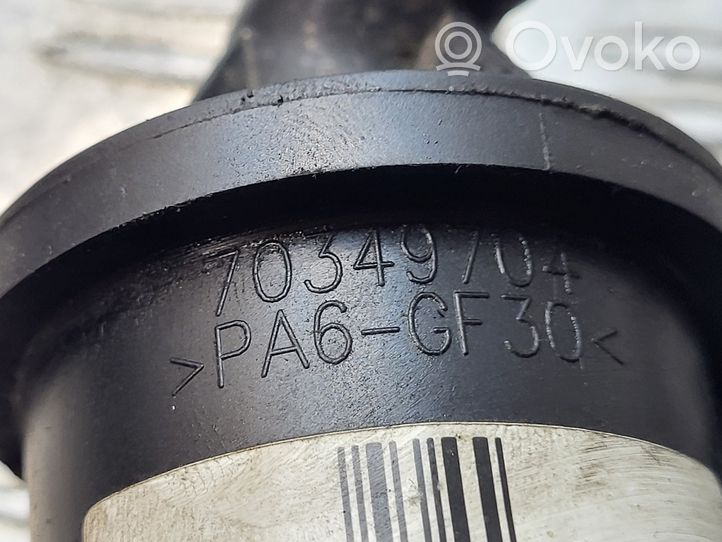 Opel Meriva B Odpowietrznik / Separator oleju 70349704