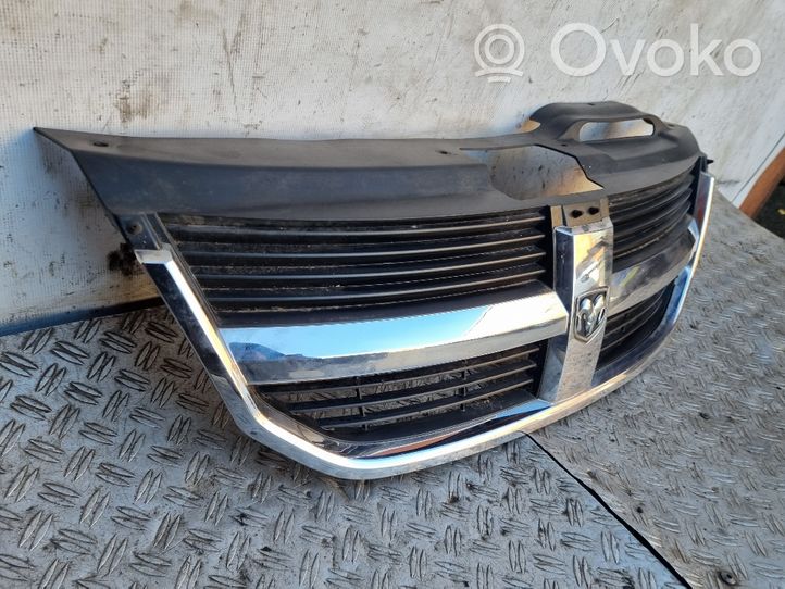 Dodge Journey Etupuskurin ylempi jäähdytinsäleikkö 05178281A