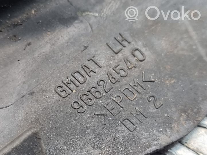 Opel Antara Listwa szyby czołowej / przedniej 96624540