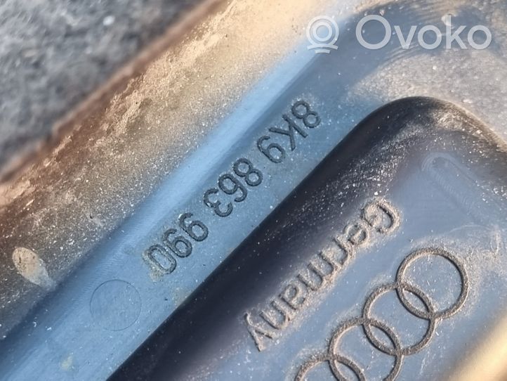 Audi A4 S4 B8 8K Tavaratilan sivuverhoilu 8K9863990