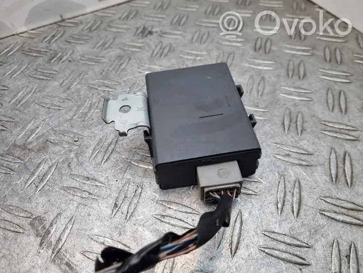 Toyota Land Cruiser (J100) Moduł sterowania Gateway 8911160030