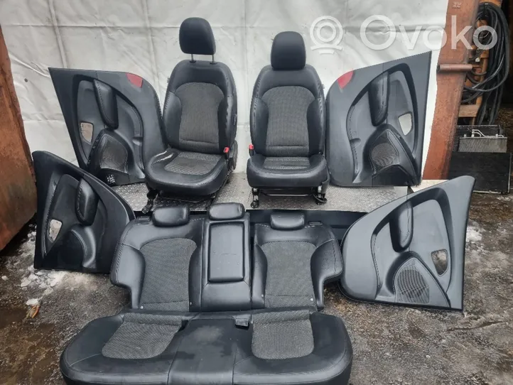 Hyundai ix35 Seat and door cards trim set 