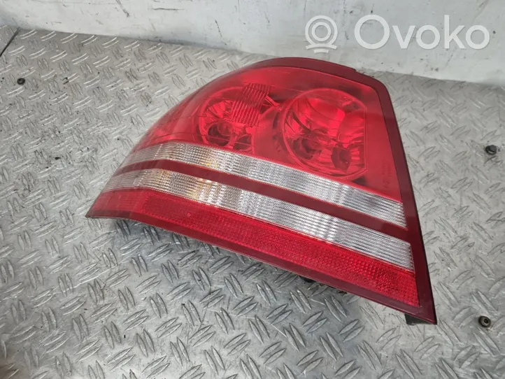 Dodge Avenger Rear/tail lights 05303991AD