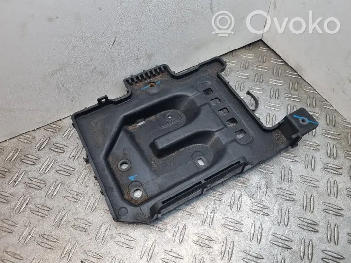 Hyundai i30 Boîte de batterie 371502H100