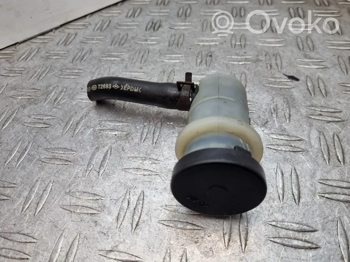 Hyundai i30 Clutch fluid reservoir/tank 