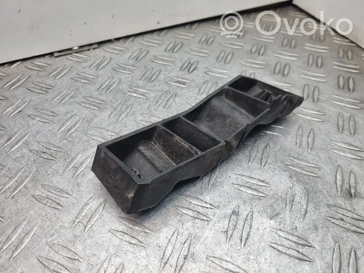 Audi TT Mk1 Staffa di rinforzo montaggio del paraurti anteriore 8N0807184A