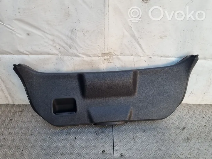 Ford Fiesta Poszycie / Tapicerka tylnej klapy bagażnika 8A61B40706AEW