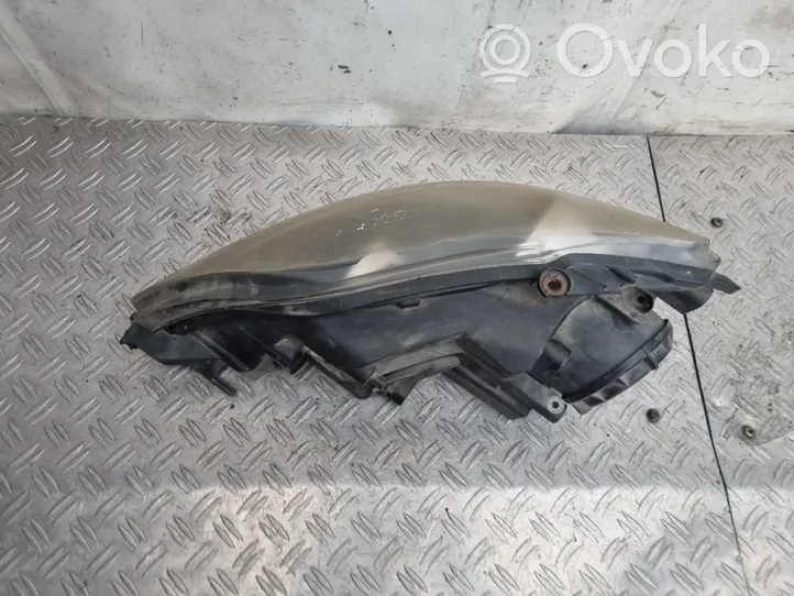 Volkswagen Golf Plus Phare frontale 5M2941006A