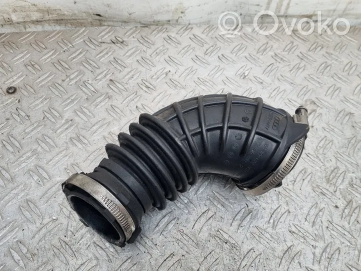 Audi A4 S4 B8 8K Rura / Wąż dolotowy powietrza turbiny 06H129629