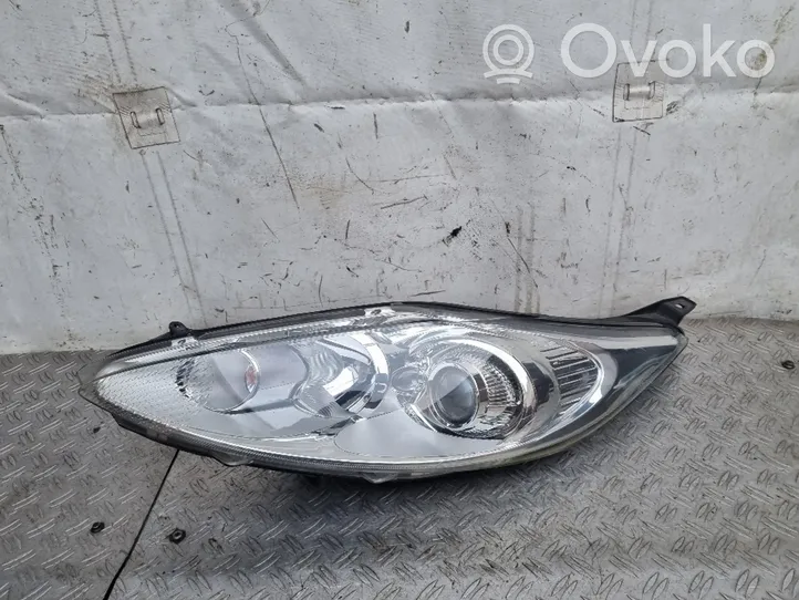 Ford Fiesta Lampa przednia 8A6113W030DG