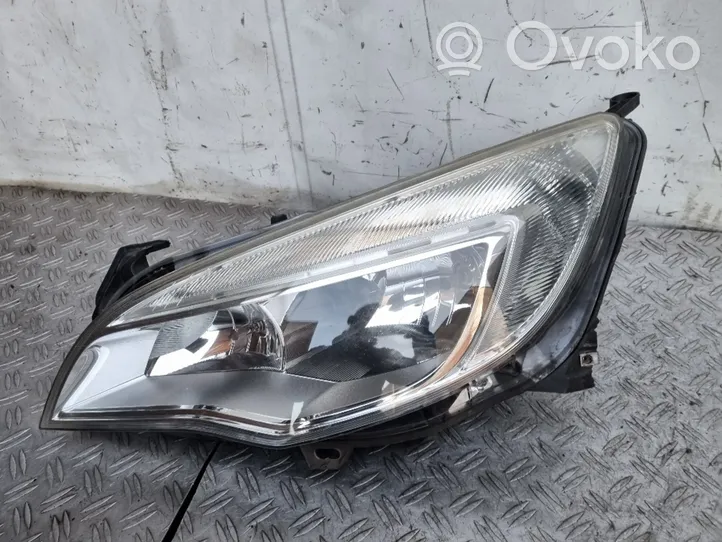 Opel Astra J Lampa przednia 13253656