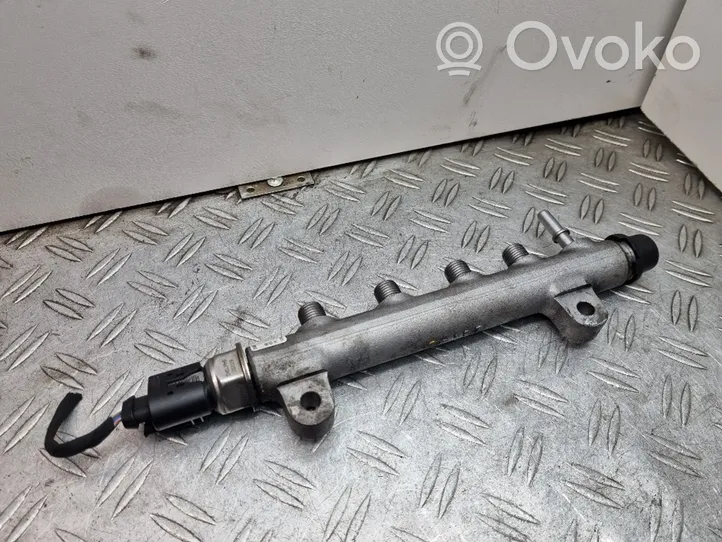 KIA Rio Tuyau de conduite principale de carburant 314002A660