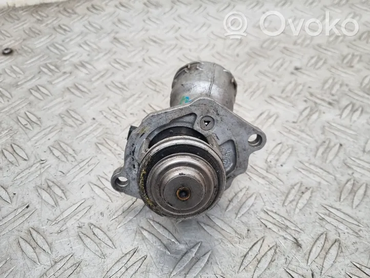 Mercedes-Benz E C207 W207 Thermostat/thermostat housing A2722000115